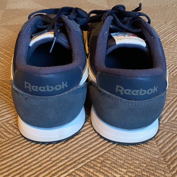 Adidas Men sneakers size 11 Navy Blue. Worn once. - Picture 6 of 7